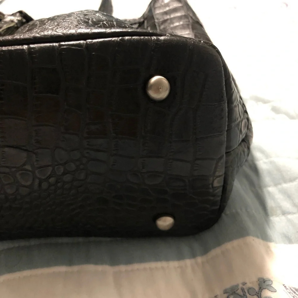 Patricia Nash Large Croc Embossed Witney Drawstring Tote Bag - Picture 3 of 13